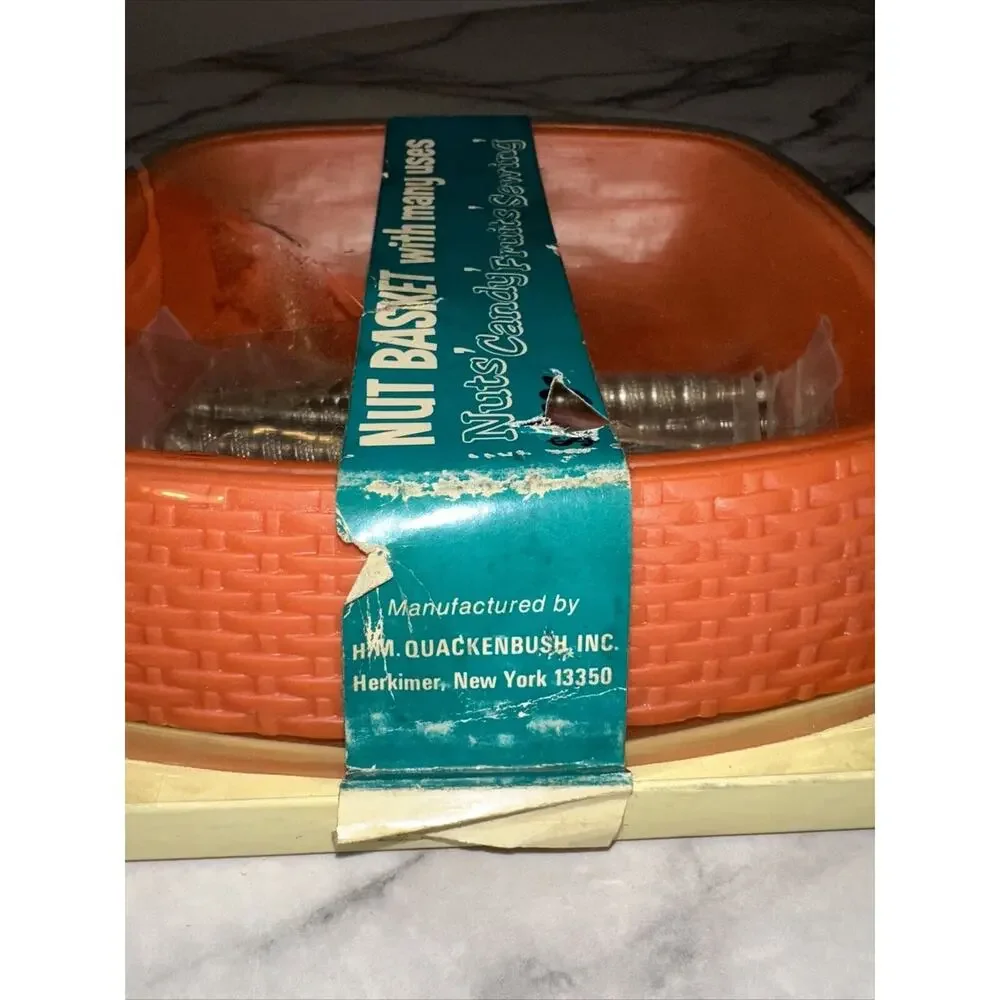 NEW VINTAGE‎ Plastic Blow Mold Nuts Basket Candy Dish Fruit Bowl MOD Christmas